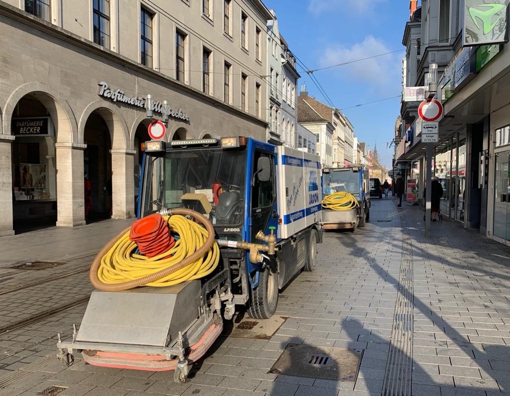 Neuss putzt sich raus